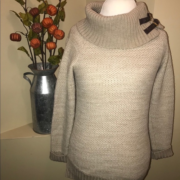 Banana Republic Sweaters - Banana republic S Knit Cream cowl neck sweater top